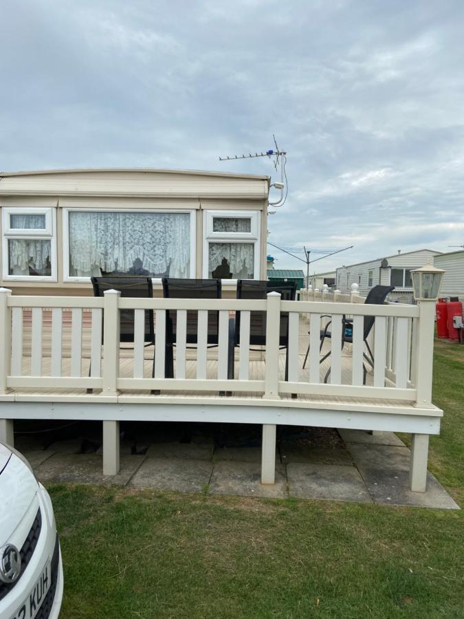 I13 The Chase Caravan Park Ingoldmells Exterior foto